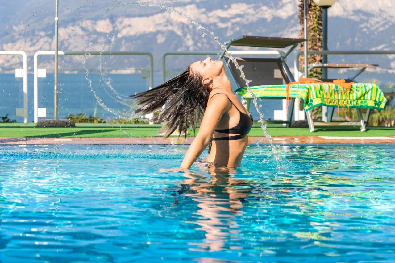 Hotel Eden Brenzone sul Garda Exterior photo